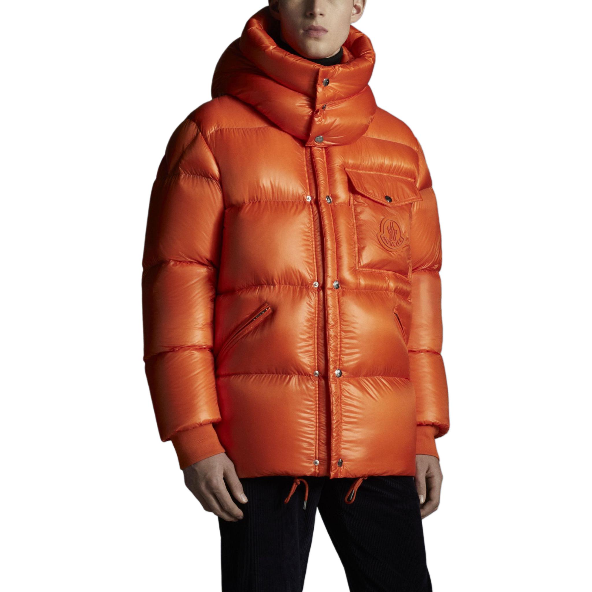 Purchase Moncler Maya Jaket Tebal Oranye Terang dengan Hoodie dan Resleting. I20911A5360068950326