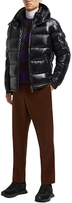 몽클레르 마야 FW24 후드 고칼라 방수 유니섹스 다운 패딩 재킷. J20911A5360068950999 Lookbook 몽클레르 마야 FW24 후드 고칼라 방수 유니섹스 다운 패딩 재킷. J20911A5360068950999