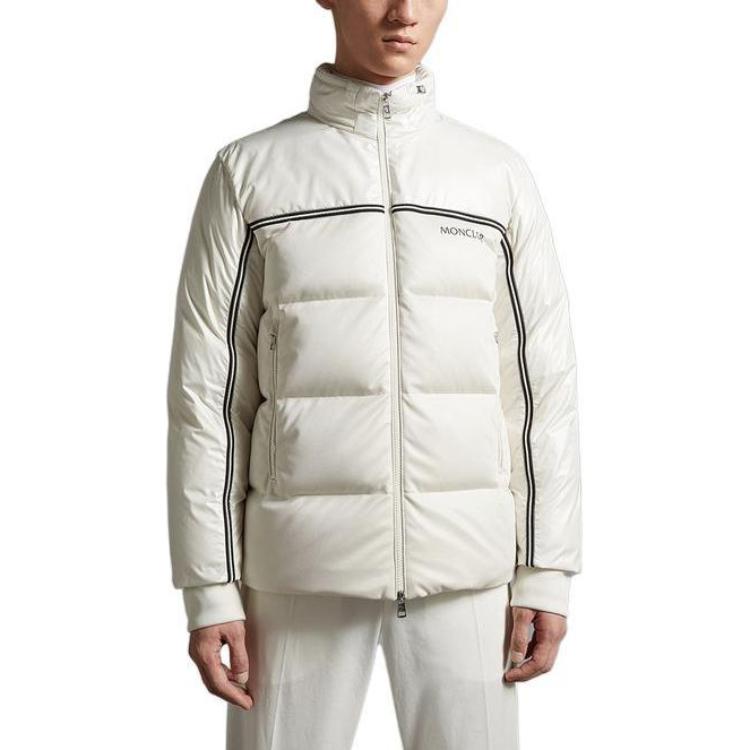 Moncler Michael White Unisex Printed Down Jacket with Letter Design. I20911A00026595ZJ034 圖 3