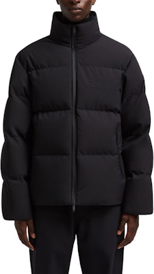 Moncler Misonet 男女款黑色字母圖案拉鍊羽絨外套 J20911A00125597RR786 Shop Moncler Misonet 男女款黑色字母圖案拉鍊羽絨外套 J20911A00125597RR786
