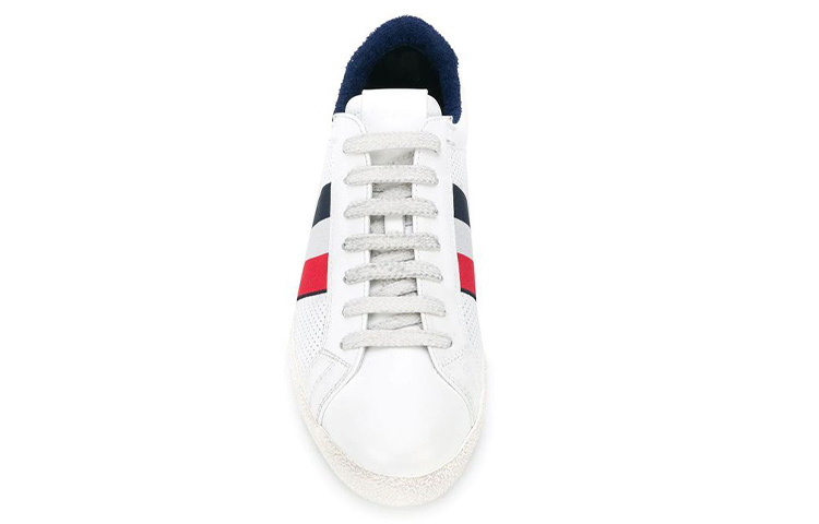 Lookbook Moncler Montreal 'Blanco' 4M713-00-02S7X-032