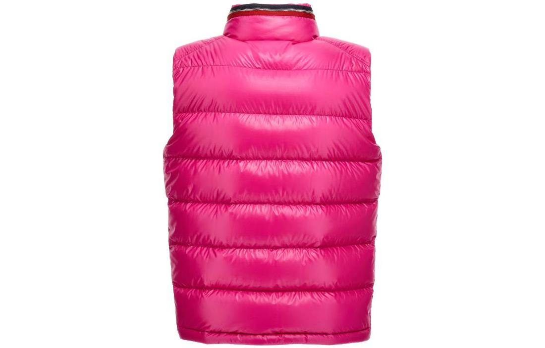 Lookbook 蒙克莱 Ouse 标志补丁拉链无袖马甲 紫红色. 1A00045595ZJ552