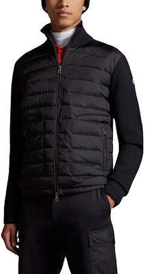 蒙克莱高领拉链针织羽绒衫黑色 I20919B50700A9341999 Lookbook 蒙克莱高领拉链针织羽绒衫黑色 I20919B50700A9341999