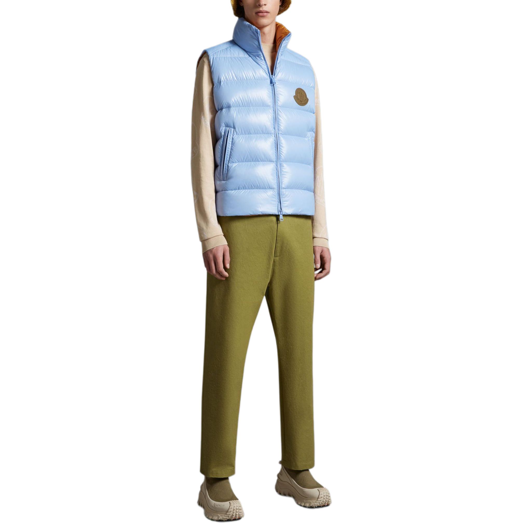 Lookbook Moncler PARKE Logo Slim Fit Tanpa Lengan Zip Vest Unisex Biru J10911A00079595GJ712