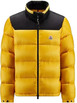 Moncler Peuplier FW22 Unisex Short Zip-Up Down Jacket Yellow. H20911A001475967G141 Buy Moncler Peuplier FW22 Unisex Short Zip-Up Down Jacket Yellow. H20911A001475967G141