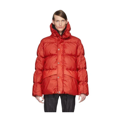 Moncler Red Hooded Down Jacket with Loose Fit and Zipper. 201171M178016