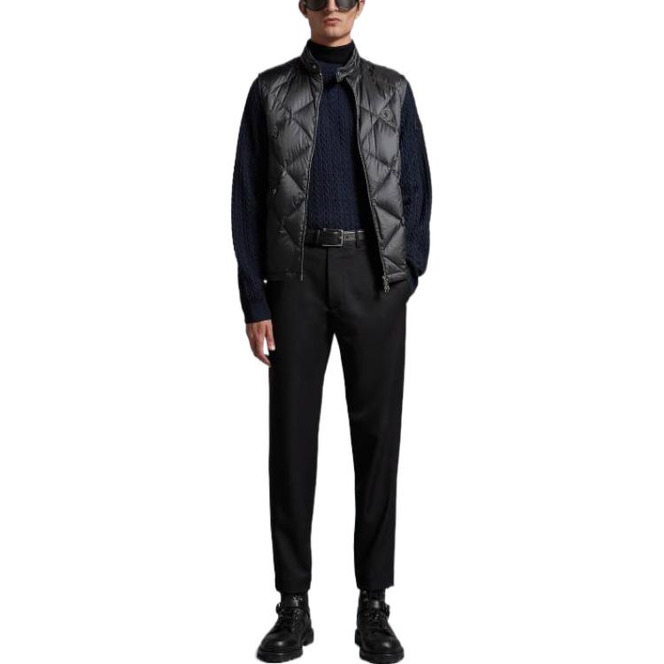 Lookbook Moncler S23 徽章標誌絎縫羽絨背心 I10911A00055596J2920