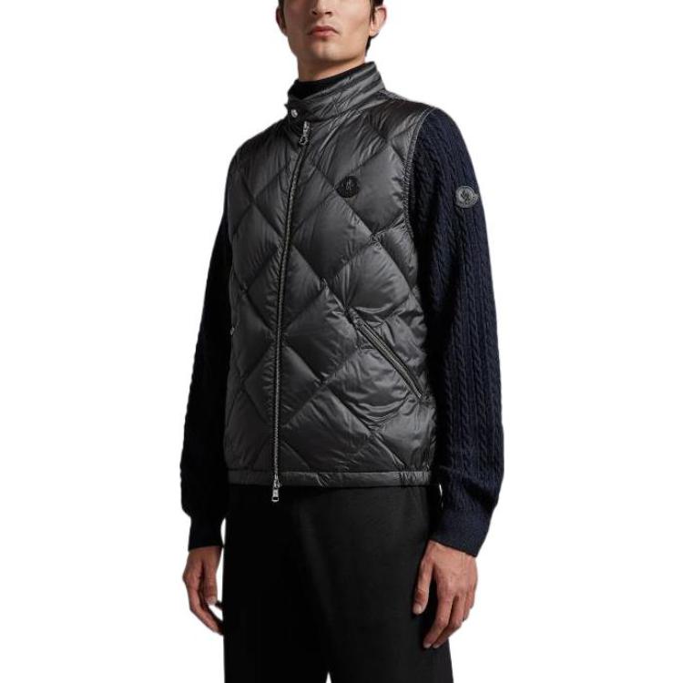 Purchase Moncler S23 徽章標誌絎縫羽絨背心 I10911A00055596J2920