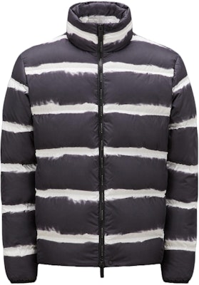 몽클레어 실 블랙 다운 재킷 스트라이프 스탠드 칼라 & 지퍼. I20911A001055976SS90 Buy 몽클레어 실 블랙 다운 재킷 스트라이프 스탠드 칼라 & 지퍼. I20911A001055976SS90