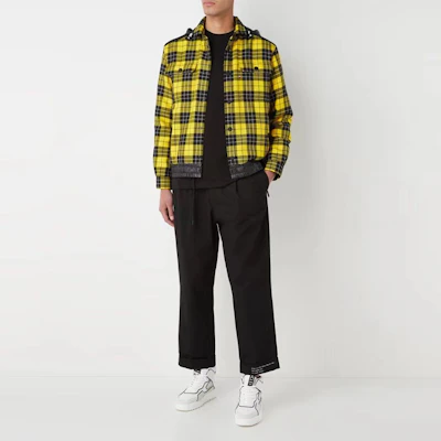 Moncler 滑雪系列黃黑格紋拼接外套 G20971A00012595H013A Lookbook Moncler 滑雪系列黃黑格紋拼接外套 G20971A00012595H013A