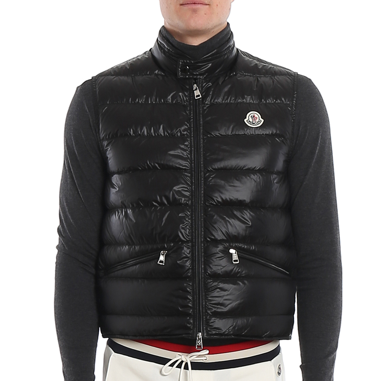 Shop Moncler SS20 Vest Hitam Tahan Air Unisex 1A1070053029999