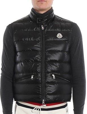 Moncler SS20 Vest Hitam Tahan Air Unisex 1A1070053029999 Shop Moncler SS20 Vest Hitam Tahan Air Unisex 1A1070053029999