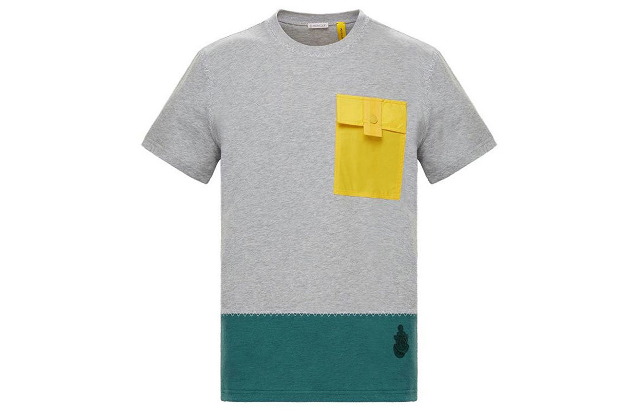 Moncler SS21 Colorblock Pocket Design Crewneck T-Shirt Grey Mens. 8C00011M1161984