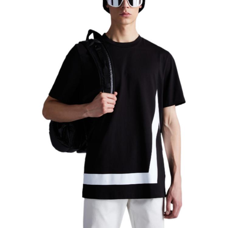 Shop Moncler SS22 Camiseta Negra de Manga Corta con Logo Estampado. H20918C000018390T999