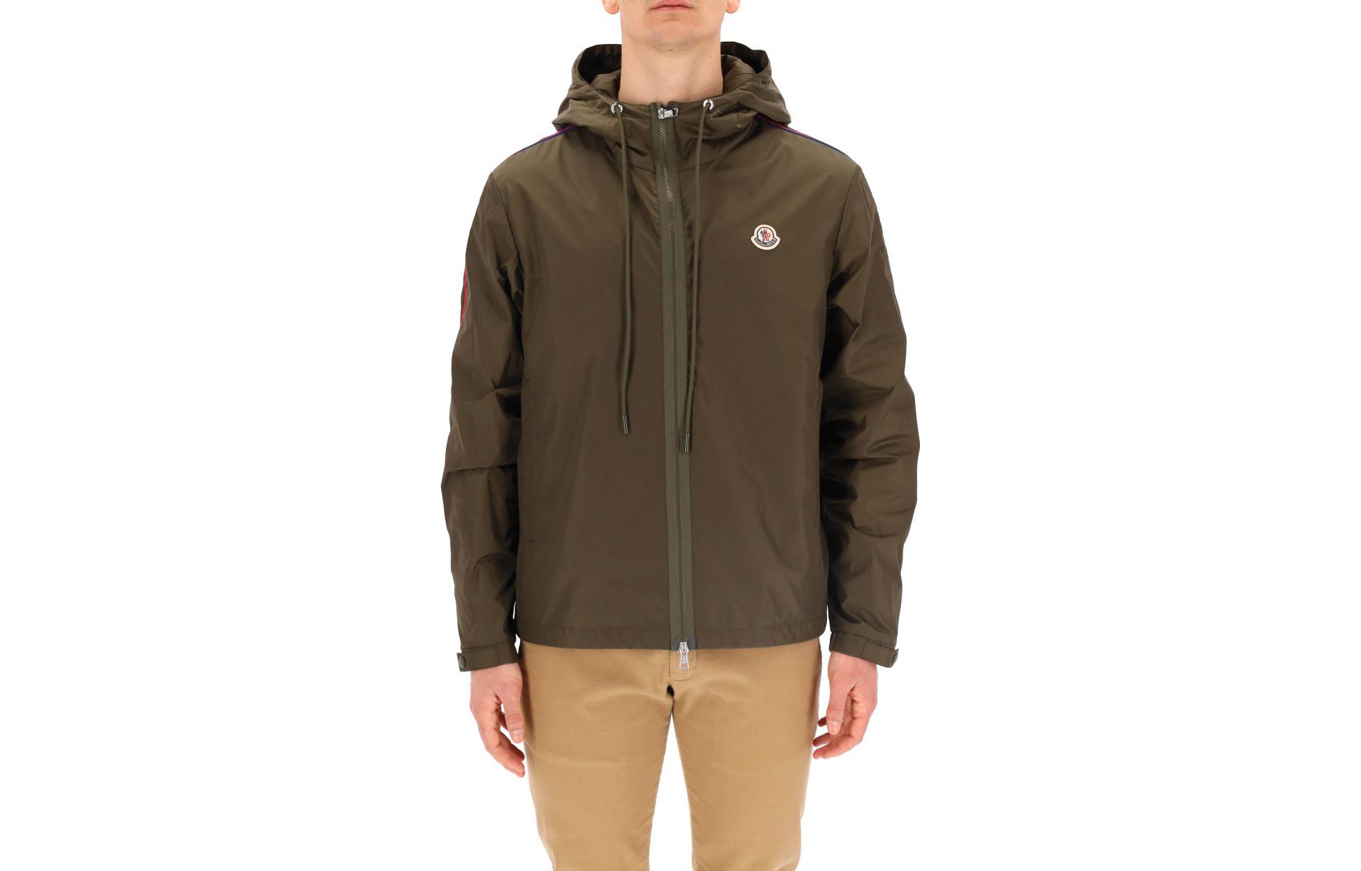 Moncler SS22  Green Hoodie Jacket with Logo Patch and Zipper. 1A0008568352833