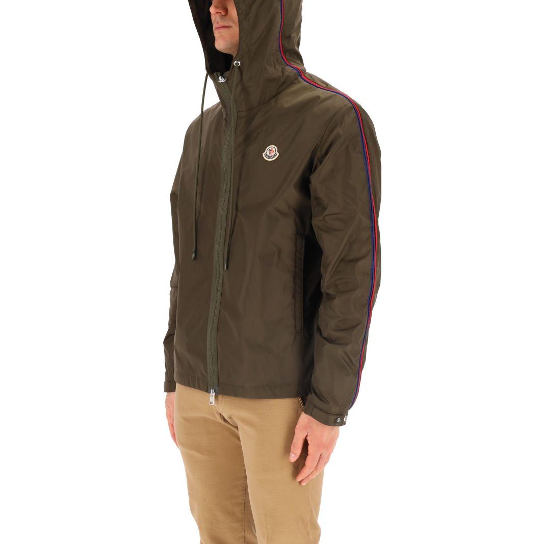 Moncler SS22  Green Hoodie Jacket with Logo Patch and Zipper. 1A0008568352833 圖 4