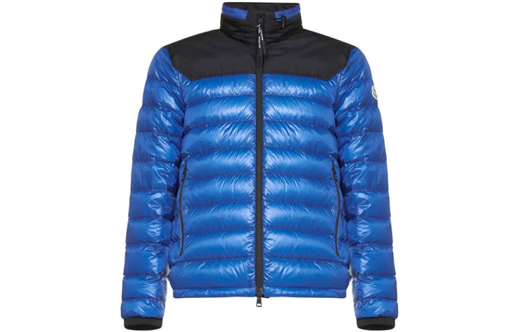 Moncler SS22  Lightweight Quilted Down Jacket Blue Winter Collection. 1A00022M1591719