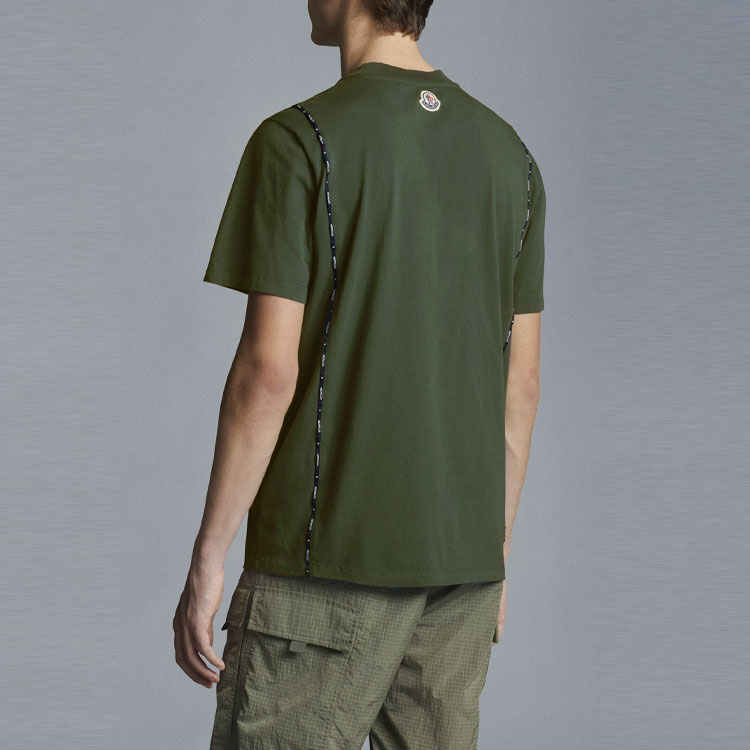 Moncler SS22  Solid Logo Patch Crewneck Short Sleeve T-Shirt. H10918C00013829H88B4 圖 5