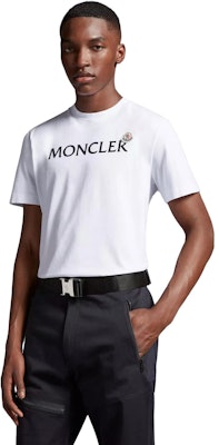 モンクレール SS22 ホワイト ロゴプリント クルーネック Tシャツ. H20918C000258390T001 Details for モンクレール SS22 ホワイト ロゴプリント クルーネック Tシャツ. H20918C000258390T001