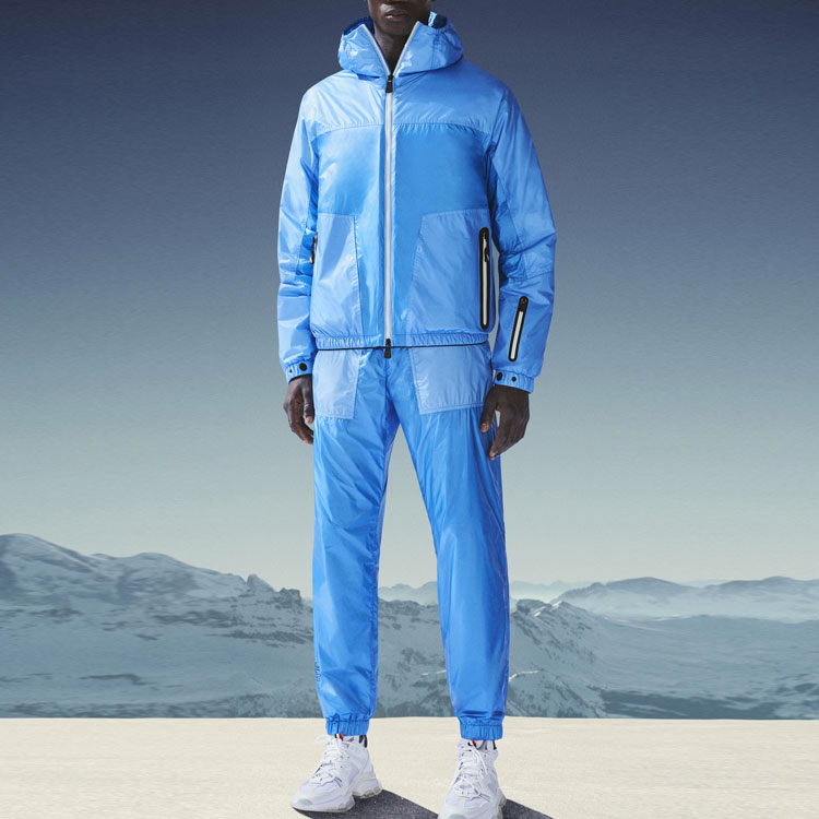 Lookbook Moncler SS22 Blue Jogger Pants with Lace-Up Splice Design G209Q2A00001539YL74Q