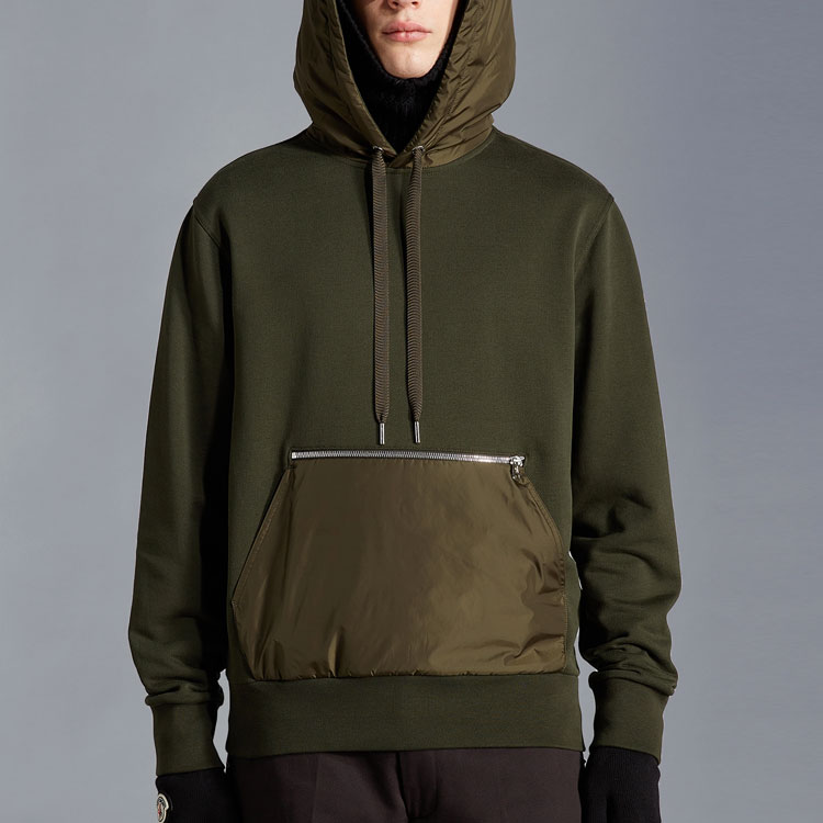 Lookbook モンクレール SS22 グリーンプルオーバーパーカー ドローストリング付き カラーブロックデザイン H20918G00004809KR95N