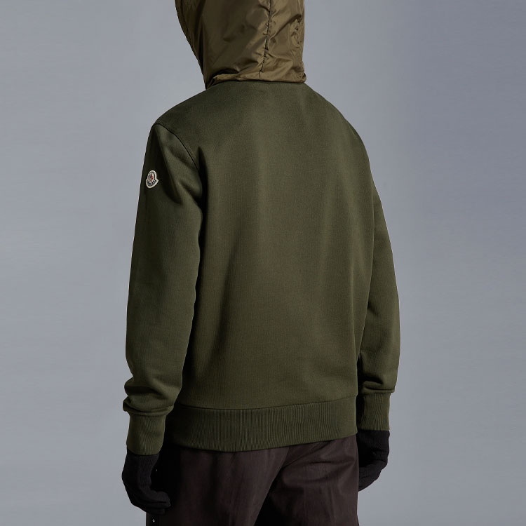 Shop モンクレール SS22 グリーンプルオーバーパーカー ドローストリング付き カラーブロックデザイン H20918G00004809KR95N