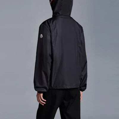Moncler SS22 GRIMPEURS Zip-Up Hoodie Jacket Black H10911A0007754155999 Purchase Moncler SS22 GRIMPEURS Zip-Up Hoodie Jacket Black H10911A0007754155999