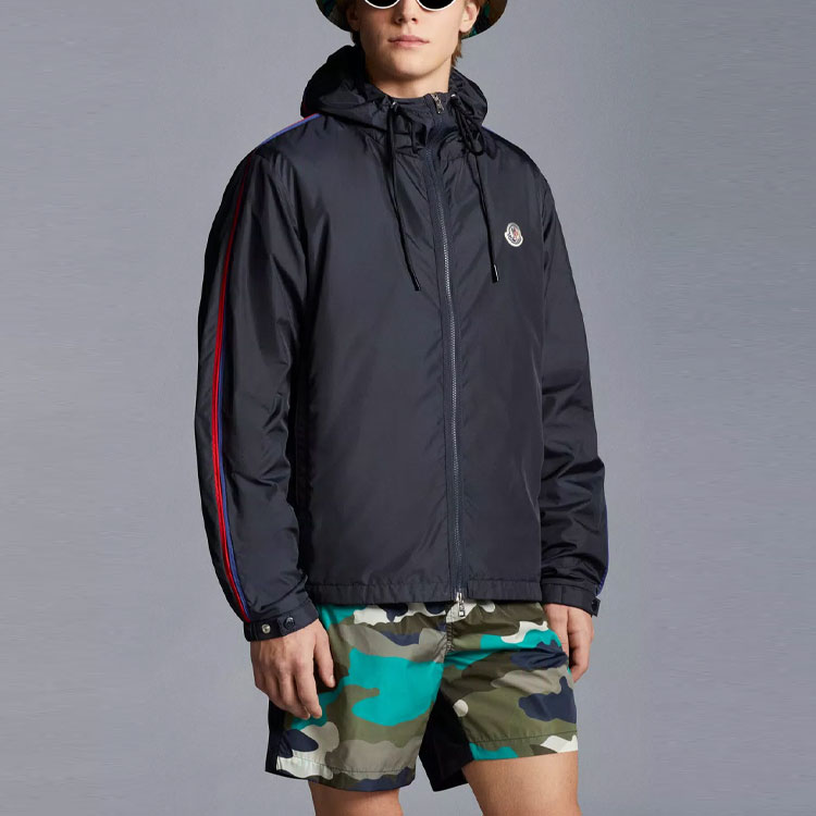 Purchase Moncler SS22 HATTAB Jaket Hoodie Pria Biru Solid Nyaman. H10911A0008568352775