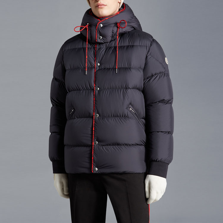 Moncler SS22 Navy Blue  Short Down Jacket with Logo Jacquard and Hood. H20911A00140549SK779 圖 4