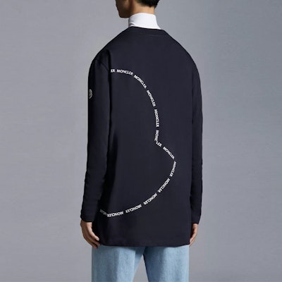 Moncler SS22 Baju Lengan Panjang Navy Biru dengan Logo Bulat Dicetak H10918D000098390T778 Purchase Moncler SS22 Baju Lengan Panjang Navy Biru dengan Logo Bulat Dicetak H10918D000098390T778