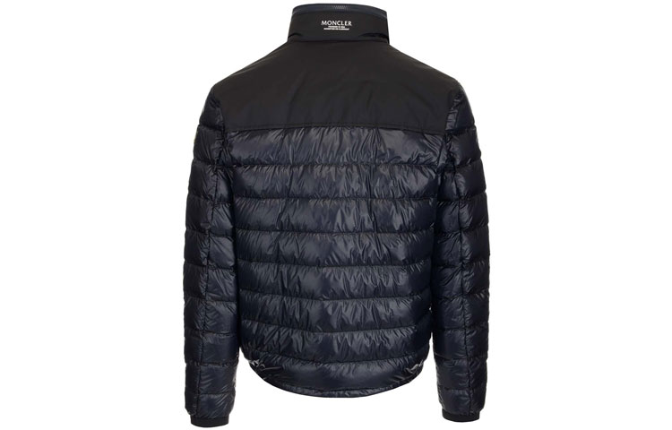 Moncler SS22 Navy Blue Minimal Logo Patch Down Jacket 1A00022M1591776 圖 3