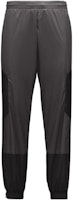 Moncler SS22 Reflective Logo Waterproof Joggers Men’s Dark Grey Mix H10912A0002268352926 Moncler SS22 Reflective Logo Waterproof Joggers Men’s Dark Grey Mix H10912A0002268352926