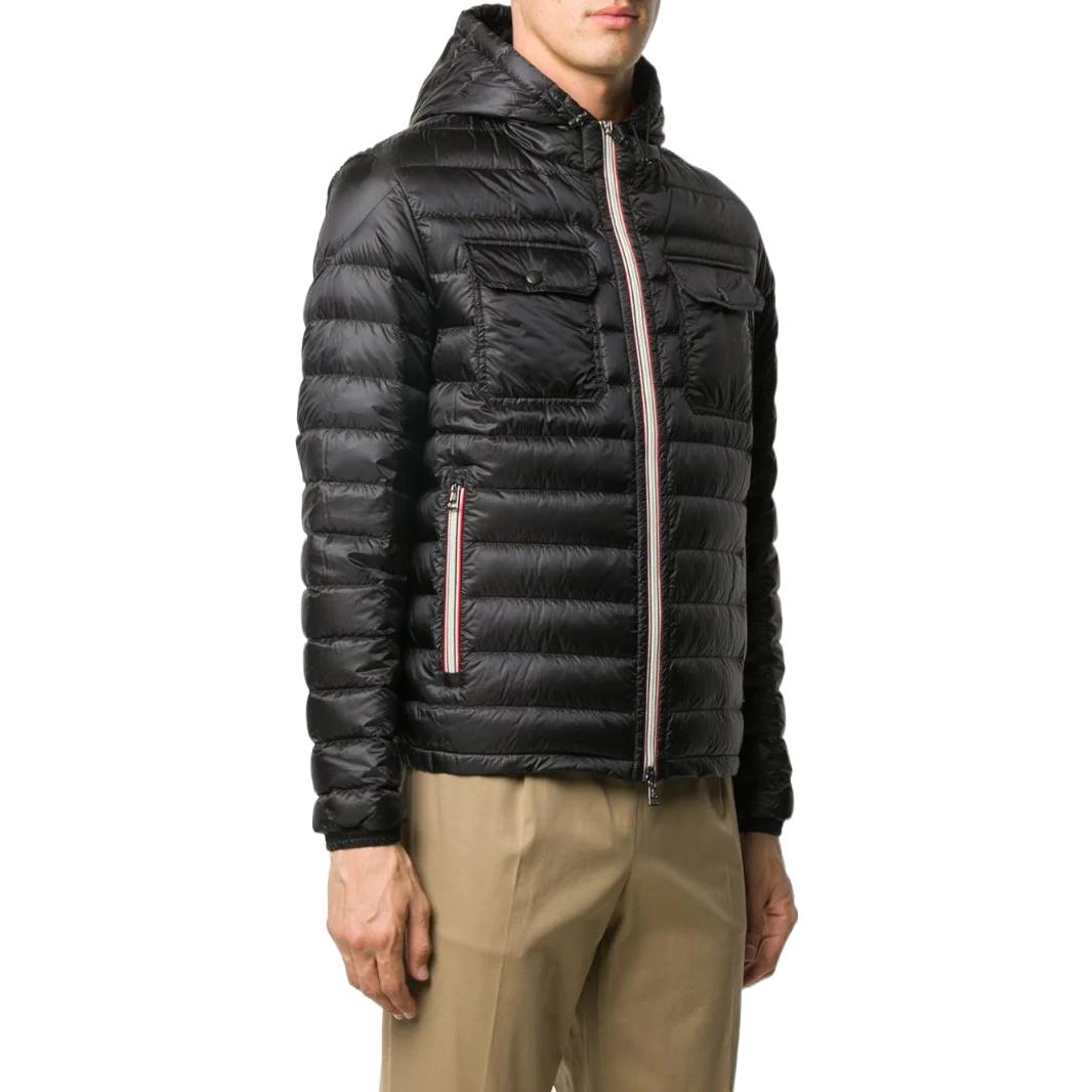 Shop Moncler SS22 Jaket Ringan Ski Logo Unisex Hitam. H10911A1080053279999