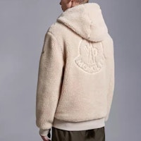 Moncler SS23 Hoodie Zip-Up Warna Beige I20918G0002389A5V21E Shop Moncler SS23 Hoodie Zip-Up Warna Beige I20918G0002389A5V21E