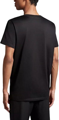 Moncler SS23 Black Cotton Logo Patch Casual Short-Sleeve T-Shirt I10918C000588390Y999 Purchase Moncler SS23 Black Cotton Logo Patch Casual Short-Sleeve T-Shirt I10918C000588390Y999