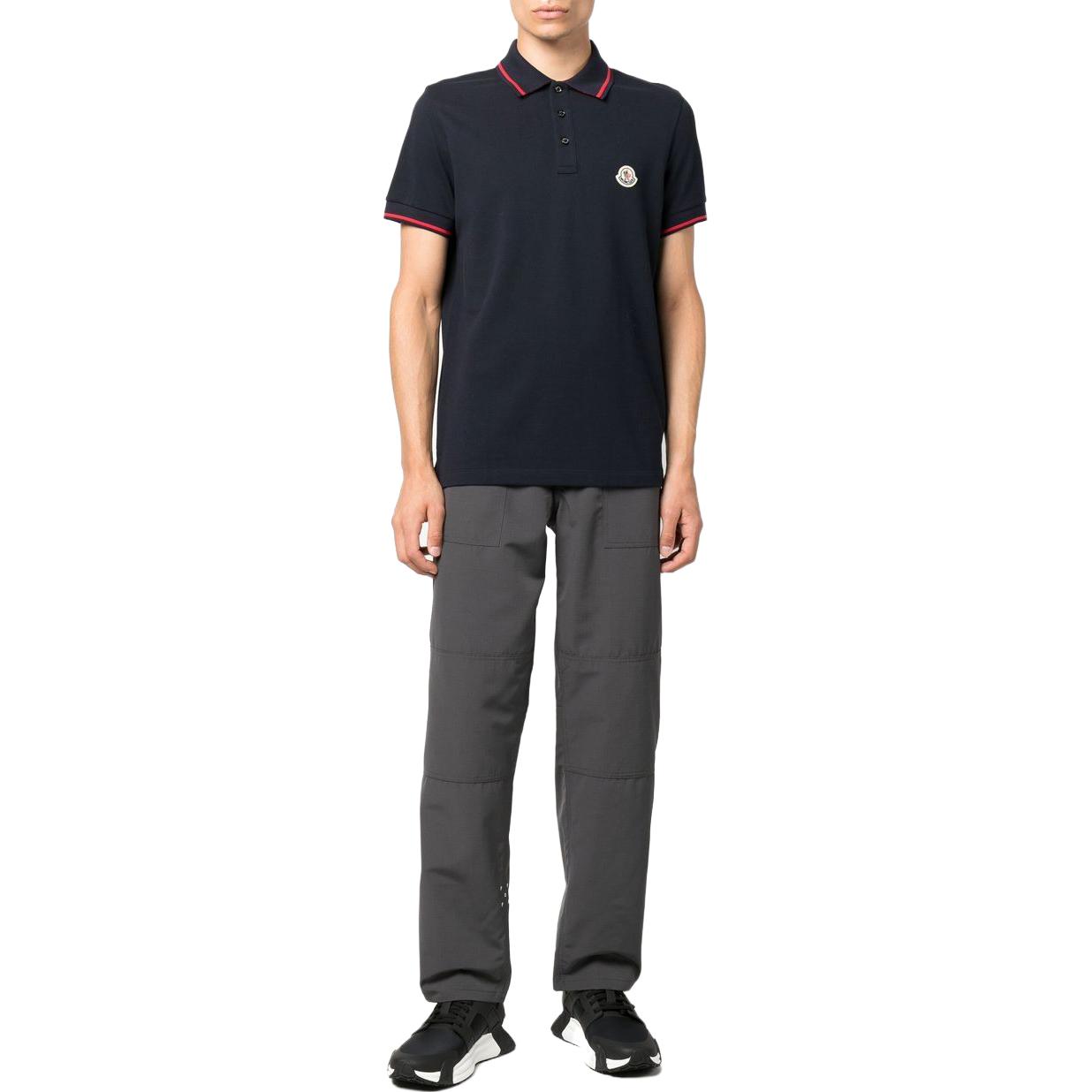 Moncler SS23  Black Logo Short-Sleeve Cotton Polo Shirt H20918A000098455677X 圖 3