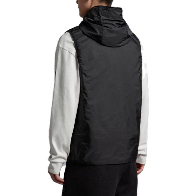 Shop Moncler SS23 Jaket Tanpa Lengan Hitam Logo Patch Zip-Up Berhud. I10911A0010768352999