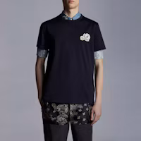 Lookbook モンクレール SS23 ブルーロゴパッチ カジュアル半袖Tシャツ I10918C000588390Y773