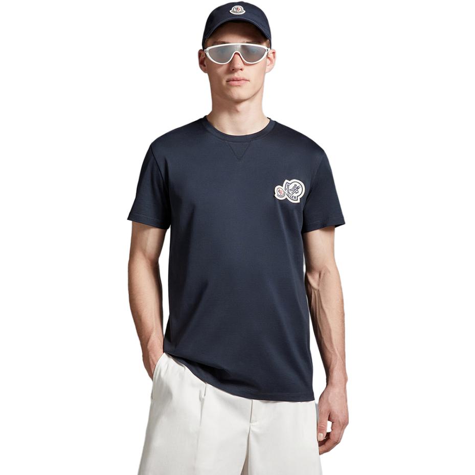 Purchase Moncler SS23 Kaos Pendek Biru dengan Logo Patch Casual. I10918C000588390Y773