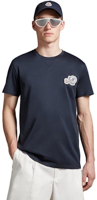 Moncler SS23 Kaos Pendek Biru dengan Logo Patch Casual. I10918C000588390Y773 Purchase Moncler SS23 Kaos Pendek Biru dengan Logo Patch Casual. I10918C000588390Y773