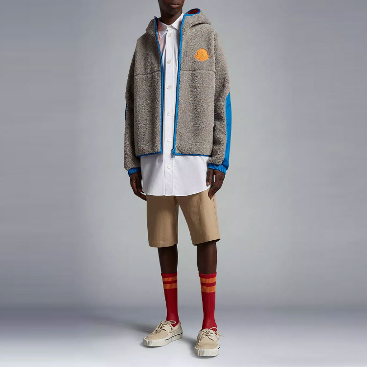 Moncler SS23  Grey Logo Patch Long-Sleeve Hooded Jacket I10911A00145596RFP97 圖 3