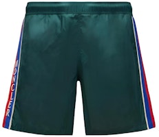 Moncler SS23 Logo Swim Shorts Deep Green Breathable Straight Fit. I10912C000115332684C Moncler SS23 Logo Swim Shorts Deep Green Breathable Straight Fit. I10912C000115332684C
