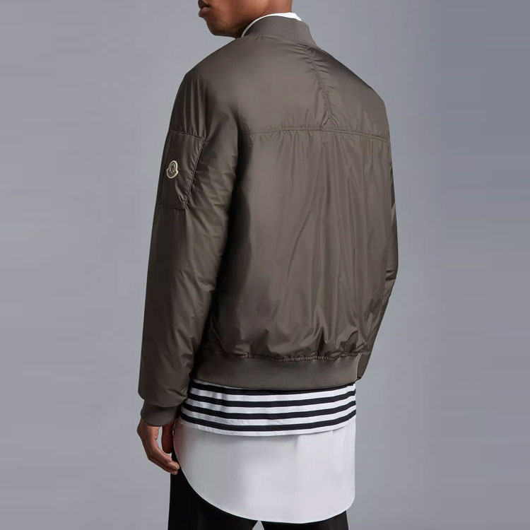 Moncler SS23  Olive Green Solid Zip-Up Jacket I10911A0004254A8192E 圖 5