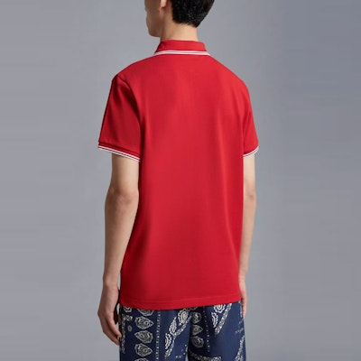 Camiseta Polo Roja Moncler SS23 con Ribete a Rayas y Parche del Logo. I10918A0000684556455 Shop Camiseta Polo Roja Moncler SS23 con Ribete a Rayas y Parche del Logo. I10918A0000684556455