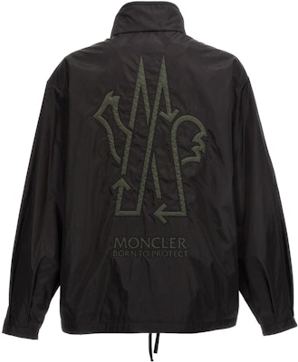 Moncler SS23 Solid Badge Logo Hoodie Jacket - Black 1A00137539ZD998 Lookbook Moncler SS23 Solid Badge Logo Hoodie Jacket - Black 1A00137539ZD998