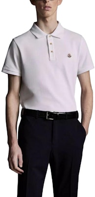 Moncler SS23 Kemeja Polo Lengan Pendek Putih Logo Patch. I10918A0001984556001 Lookbook Moncler SS23 Kemeja Polo Lengan Pendek Putih Logo Patch. I10918A0001984556001