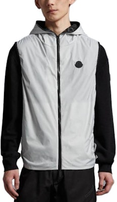 Moncler SS23 White Zip-Up Hooded Vest with Solid Logo Patch. I10911A001076835221D Shop Moncler SS23 White Zip-Up Hooded Vest with Solid Logo Patch. I10911A001076835221D