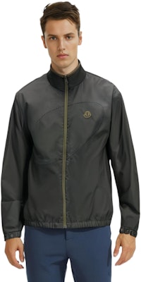 Moncler SS23 Born to Protect Logo Stand Collar Jacket Men’s Deep Green I10911A00137539ZD83B Sizing Moncler SS23 Born to Protect Logo Stand Collar Jacket Men’s Deep Green I10911A00137539ZD83B