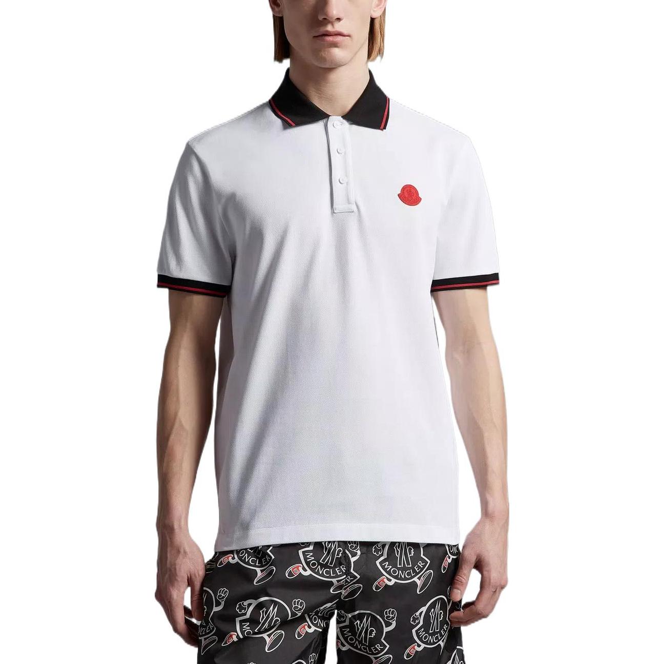 Lookbook Moncler SS23 Polo Manga Corta Hombre Blanco con Logo y Bloques de Color I10918A0001284454001