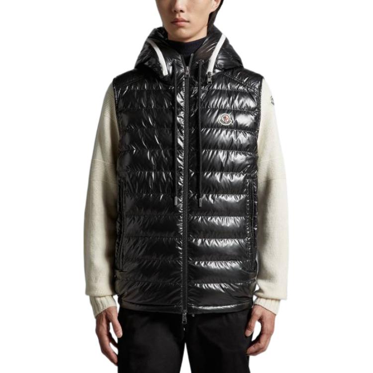Shop Moncler SS23 光面標誌連帽拉鍊背心 黑色 男款 I10911A00059596J9-999